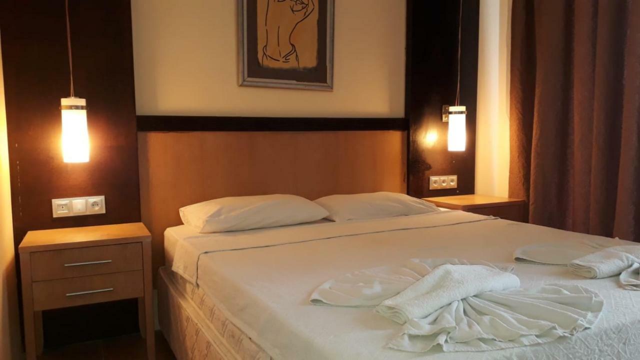 Hotel Santur Kusadasi Exterior foto