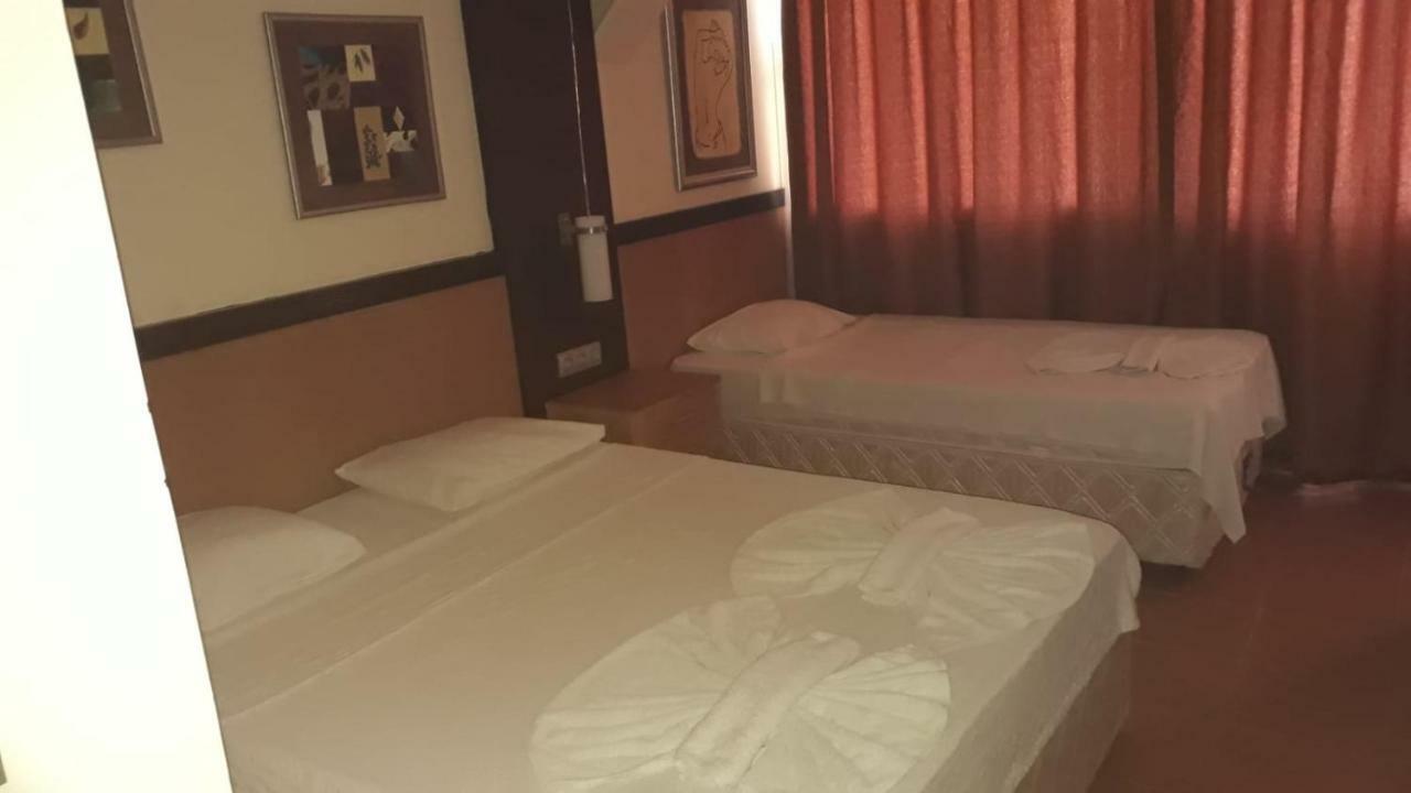 Hotel Santur Kusadasi Exterior foto